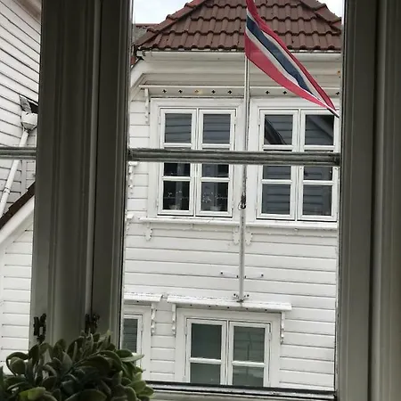 The White House Bergen