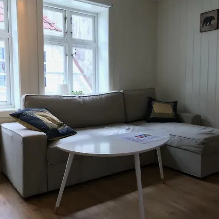 The White House Apartment